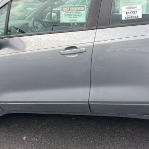 CHEVROLET TRAX LS - 4