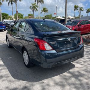 NISSAN VERSA 1.6 S+ - 5