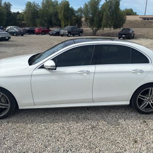 MERCEDES-BENZ E-CLASS - 4