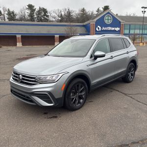 VOLKSWAGEN TIGUAN SE 4MOTION - 1