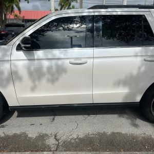 FORD EXPEDITION LIMITED - 4