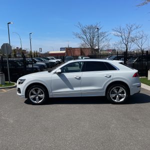 AUDI Q8 PREMIUM - 3