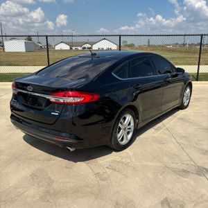 2018 FORD FUSION SE 照片 8