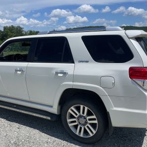 2012 Toyota 4RUNNER LIMITED photo 6