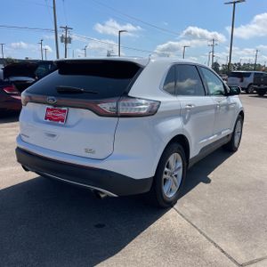 FORD EDGE SEL - 8