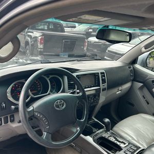 صورة 36 لـ 2004 Toyota 4RUNNER LIMITED