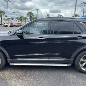 FORD EXPLORER PLATINUM - 4