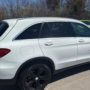 MERCEDES-BENZ GLC - 9
