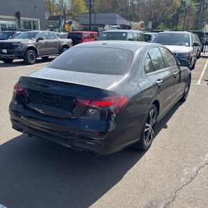 MERCEDES-BENZ E-CLASS - 8