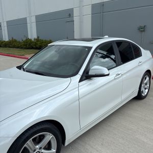 BMW 3-SERIES 328I - 2