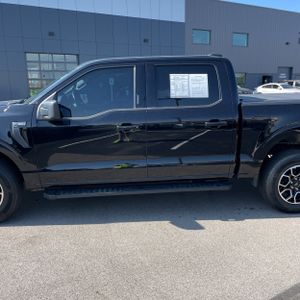FORD F-150 XLT - 4