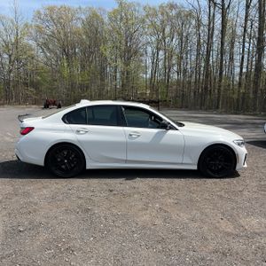BMW 330I XDRIVE - 10
