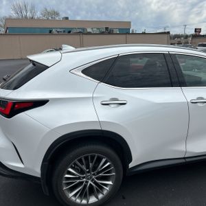 LEXUS NX 350H LUXURY - 9