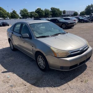 FORD FOCUS SE - 10