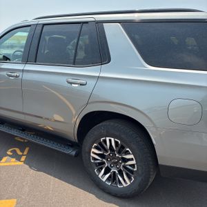 صورة 6 لـ 2025 Chevrolet TAHOE Z71