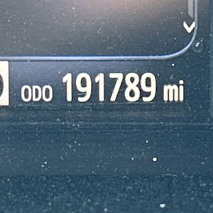 2015 Toyota CAMRY SE thumbnail 38