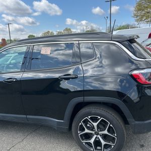 JEEP COMPASS LIMITED 4X4 - 6