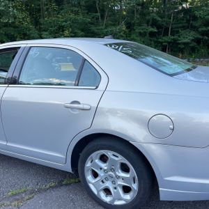 FORD FUSION SE - 6
