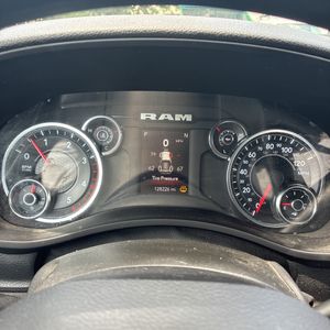 صورة مصغرة 38 لـ 2024 RAM 3500 TRADESMAN