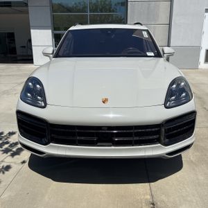 صورة مصغرة 14 لـ 2022 Porsche CAYENNE TURBO S E-HYBRID