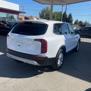 KIA TELLURIDE LX - 8