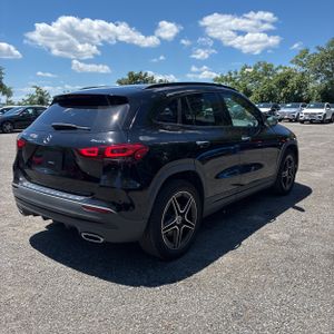 2023 Mercedes-BENZ GLA — фото 8