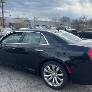 CHRYSLER 300 LIMITED - 6