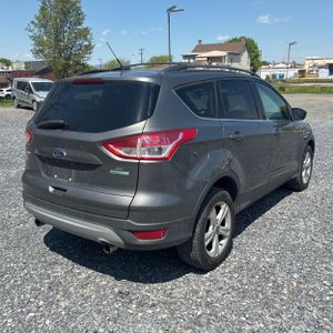 FORD ESCAPE SE - 8