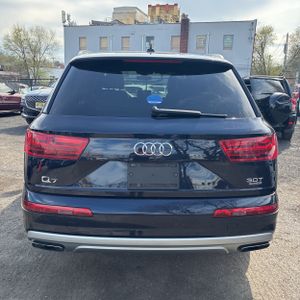 AUDI Q7 3.0T PREMIUM - 7
