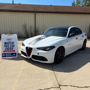 2021 ALFA Romeo GIULIA TI SPORT 照片 1