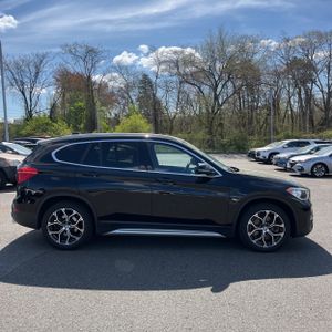 BMW X1 XDRIVE28I - 10