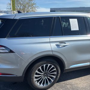 LINCOLN AVIATOR STANDARD - 9