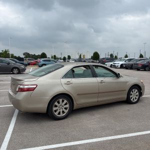 TOYOTA CAMRY - 8