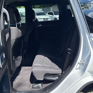 2018 JEEP GRAND CHEROKEE LAREDO thumbnail 34