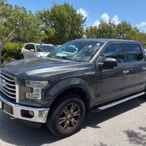 2016 FORD F-150 XLT 照片 2
