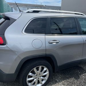 2015 JEEP CHEROKEE LIMITED — фото 9