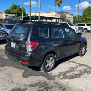 SUBARU FORESTER X - 8
