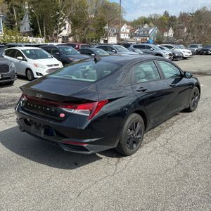 HYUNDAI ELANTRA SEL - 8