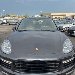 صورة 13 لـ 2016 Porsche CAYENNE GTS