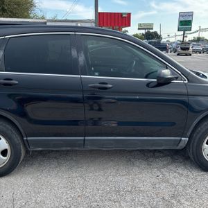 2010 Honda CR-V LX 照片 11