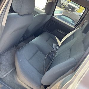 صورة مصغرة 58 لـ 2004 Nissan FRONTIER XE-V6