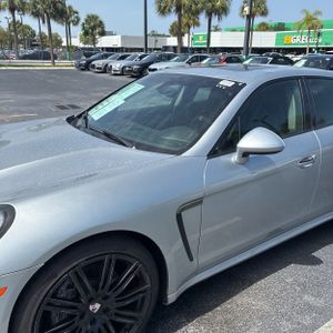صورة 2 لـ 2016 Porsche PANAMERA 4