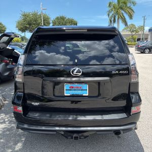 صورة 6 لـ 2023 Lexus GX 460 BASE