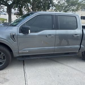 2023 FORD F-150 XLT — фото 4