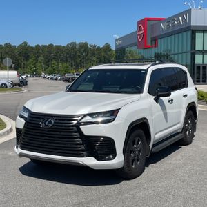 LEXUS LX 700H OVERTRAIL - 1