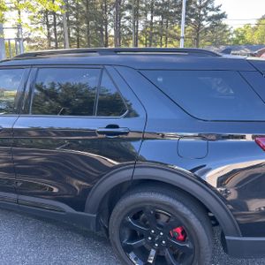 FORD EXPLORER ST - 5