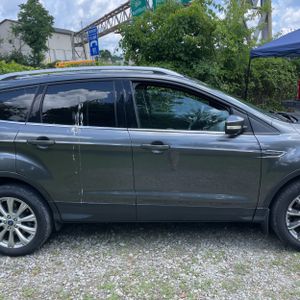 2017 FORD ESCAPE TITANIUM — миниатюра 11