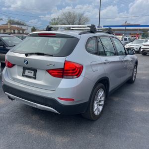 BMW X1 XDRIVE28I - 8