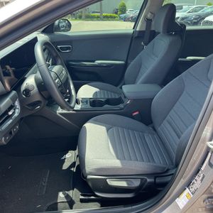 صورة مصغرة 32 لـ 2025 KIA K4 EX