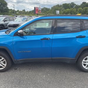 صورة 4 لـ 2017 JEEP COMPASS SPORT